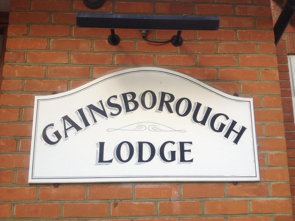 Gainsborough Lodge Horley Eksteriør bilde